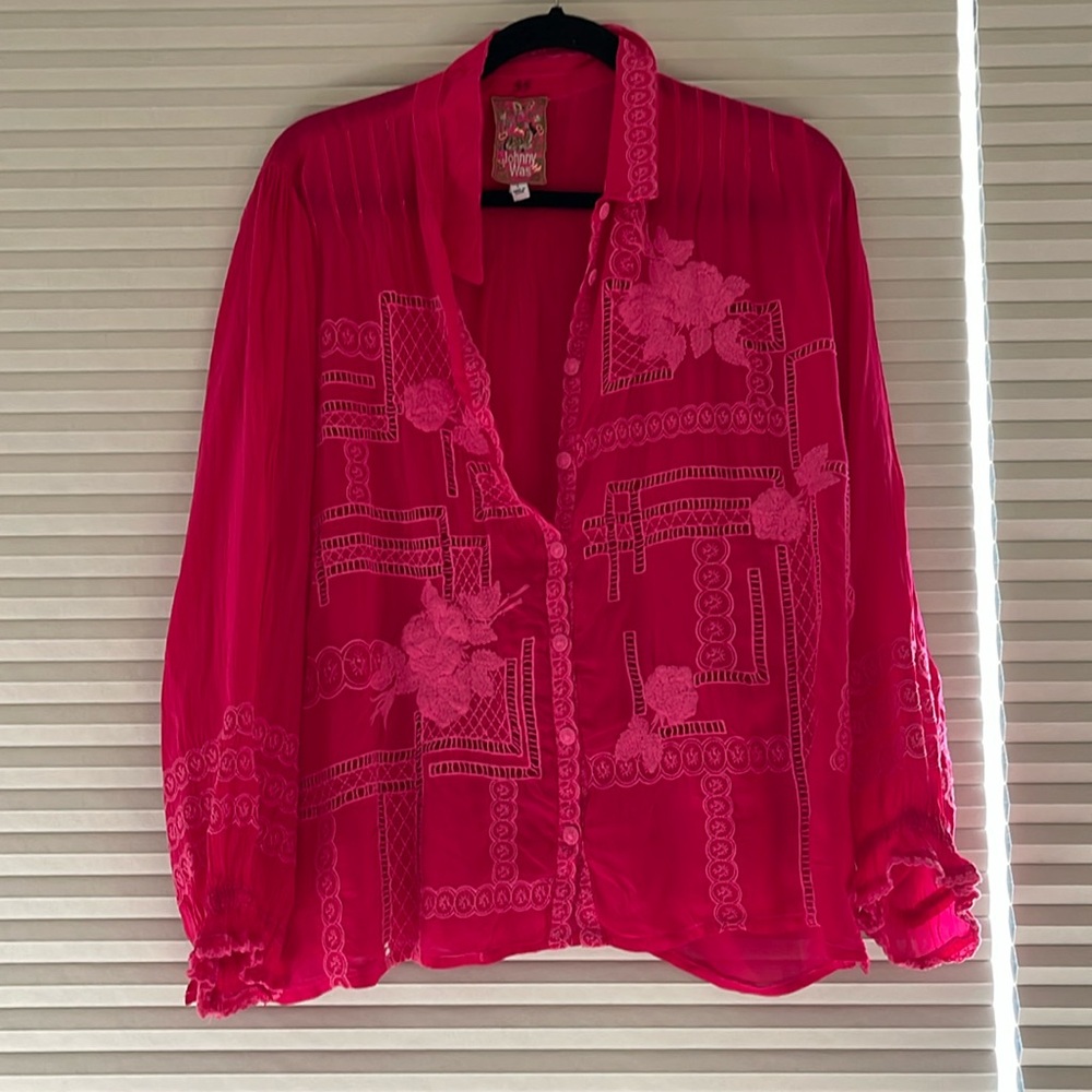 Johnny Was Calvin Blouse L Fuchsia Tonal Floral Embroidered Eyelet Tunic